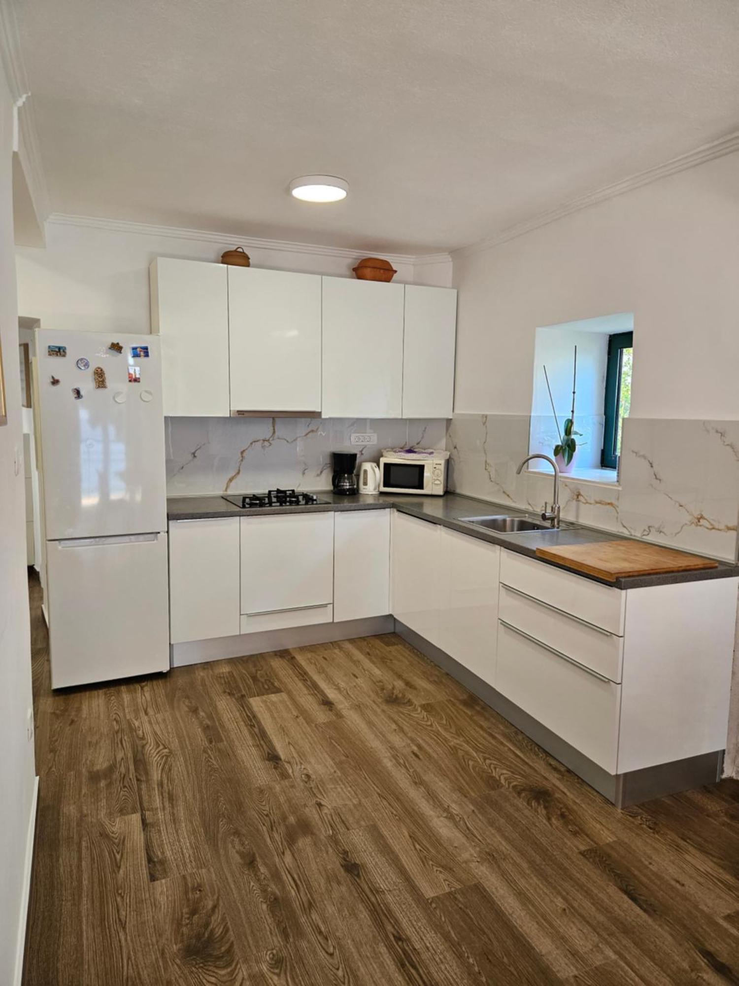 Appartamento Steinhaus Dalmatien Podaca Esterno foto